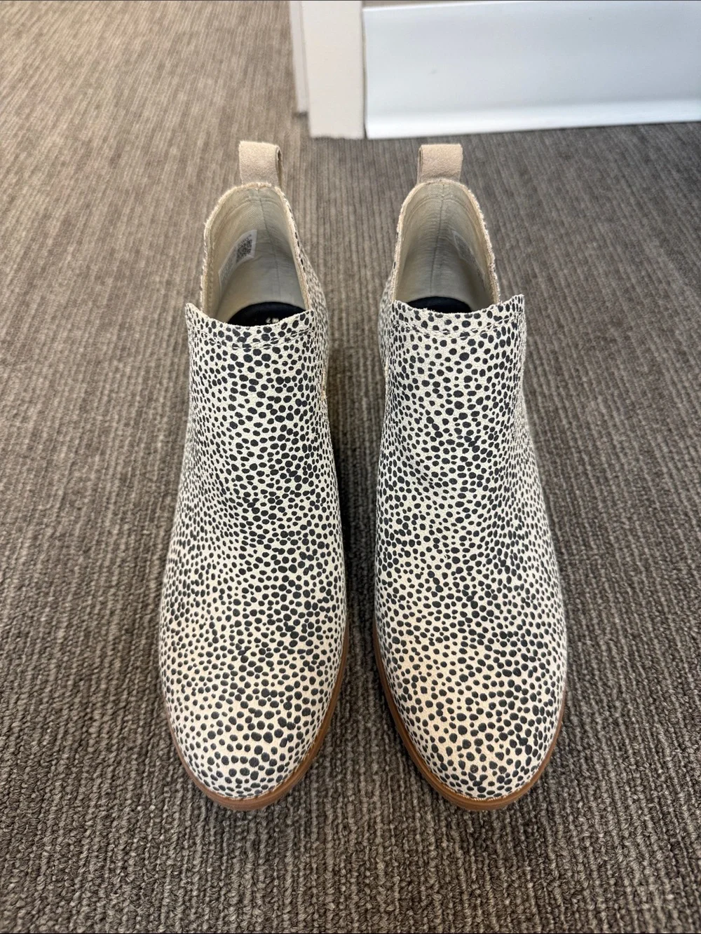 Toms Women's Black & Cream Spotted Wedge Booties